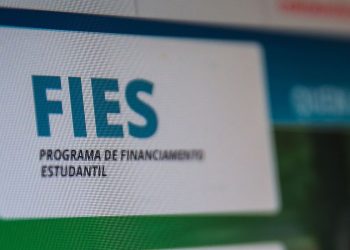 Câmara aprova medida que prevê perdão de até 99% de dívidas do Fies