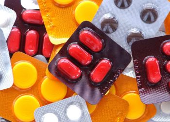 Enxaqueca requer tratamento médico, alerta neurologista