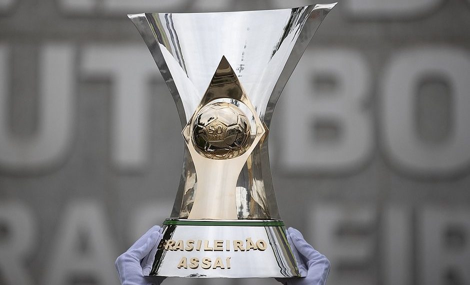 Clubes das Séries A e B assinam criação de nova liga de futebol