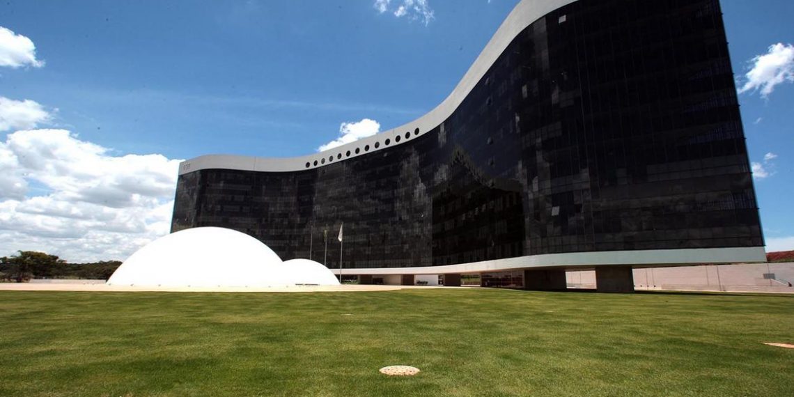 TSE aprova primeiro registro de federação partidária