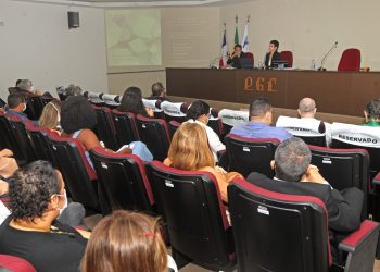 Assessores de comunicação de órgãos estaduais discutem a publicidade institucional em ano eleitoral