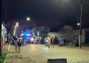 Dois homens são assassinados em via pública na Cidade Nova, em Serrinha