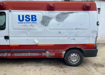 Ambulância do Águia Resgate está sendo recuperada após dano causado por reboque