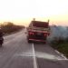 Vídeo – Brigada Anjos Jacuipenses age rápido mais uma vez e impede incêndio em carreta na BR 324