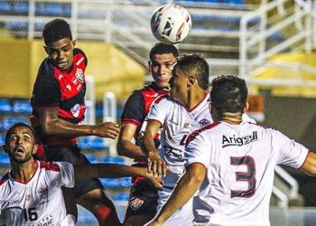 Série C – Em jogo marcado por briga no fim, Vitória empata com Atlético Cearense fora de casa