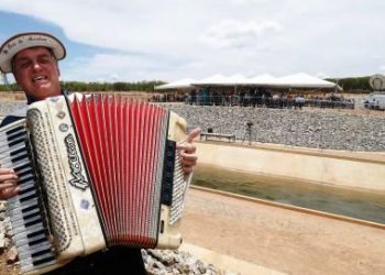 Bolsonaro é recomendado a ficar longe de fogueiras após prisão de Ribeiro