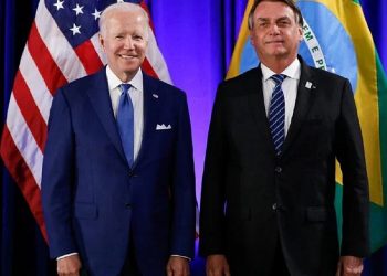 Equipe de Bolsonaro se irrita com vazamento de pedido feito a Biden
