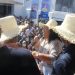 Mesmo com sol forte e alta temperatura população de Cansanção participa em grande número de evento com ACM Neto
