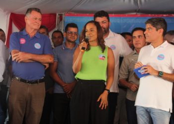 Pré-candidata a deputada federal Cris Correia acompanha ACM Neto no território do sisal