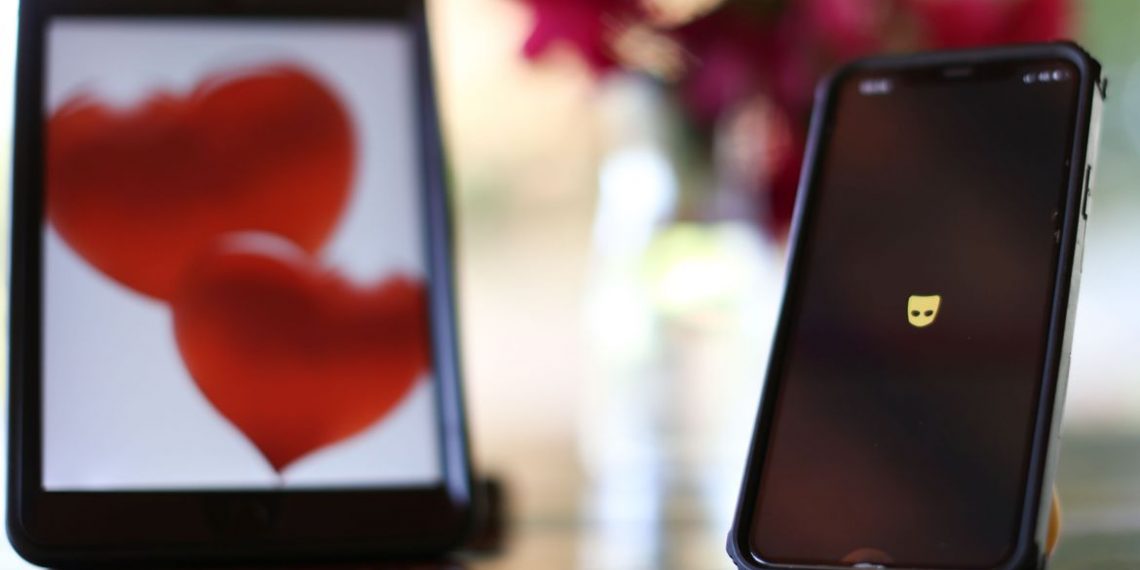 Amor e tecnologia: aplicativos têm ajudado a formar casais