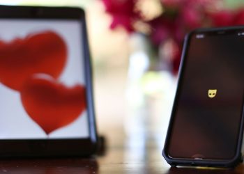 Amor e tecnologia: aplicativos têm ajudado a formar casais