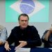 Presidente afirma que segue confiando em ex-ministro investigado.”Eu boto a mão no fogo pelo Milton”