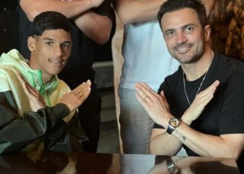 Quijinguense Luva de Pedreiro assina com Falcão e ex-jogador de futsal como novo empresário: : ‘Receba o que for seu’