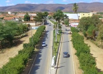 Por alta de casos de covid-19, município da Bahia decreta toque de recolher