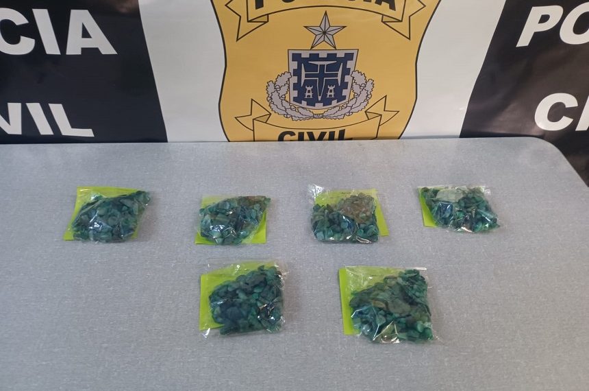 Supostas esmeraldas são apreendidas durante operação