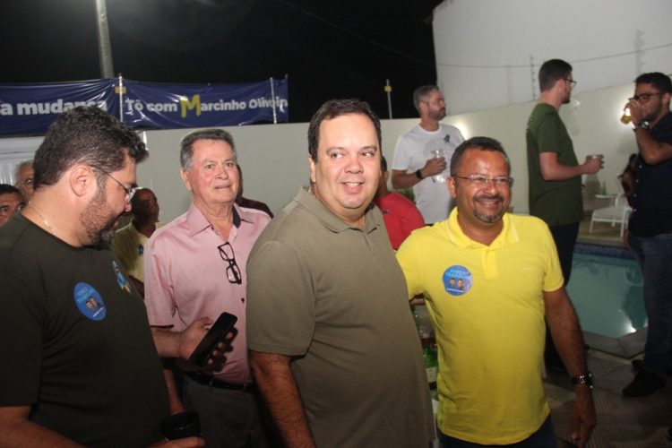 Pré-candidato a deputado estadual Marcinho Oliveira mantém tradição e reúne apoiadores de toda região no aniversário de Santaluz