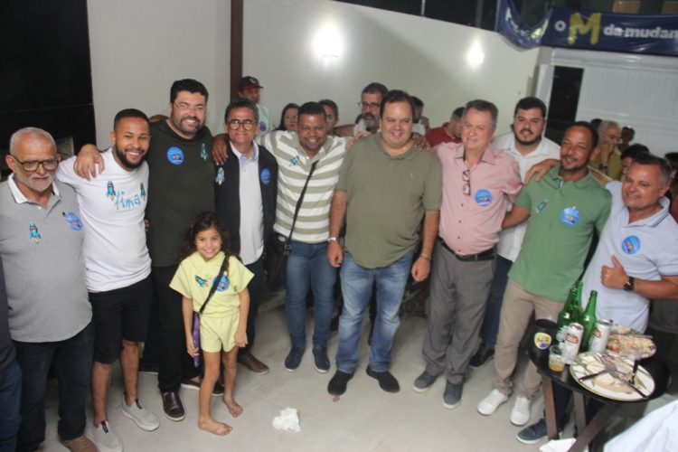 Pré-candidato a deputado estadual Marcinho Oliveira mantém tradição e reúne apoiadores de toda região no aniversário de Santaluz
