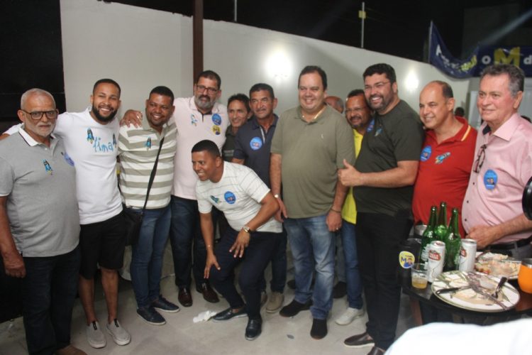 Pré-candidato a deputado estadual Marcinho Oliveira mantém tradição e reúne apoiadores de toda região no aniversário de Santaluz