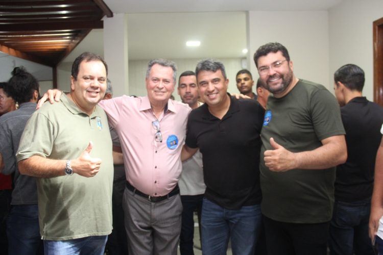 Pré-candidato a deputado estadual Marcinho Oliveira mantém tradição e reúne apoiadores de toda região no aniversário de Santaluz
