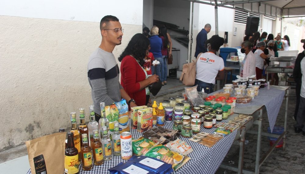 Coité – Negaciosismo do Governo Federal norteou os discursos na Feira da Agricultura Familiar e Agroecológica