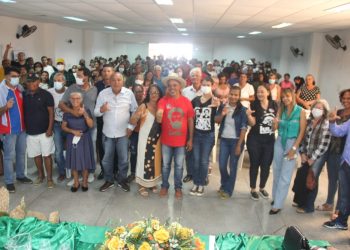 Urbano Carvalho apresenta Rosival Leite e Elisângela Araújo como pré-candidatos a deputados apoiados pelo SINTRAF-Coité