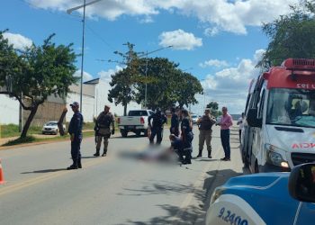 Homem é retirado de van e assassinado a tiros na Avenida Centenário em Jacobina
