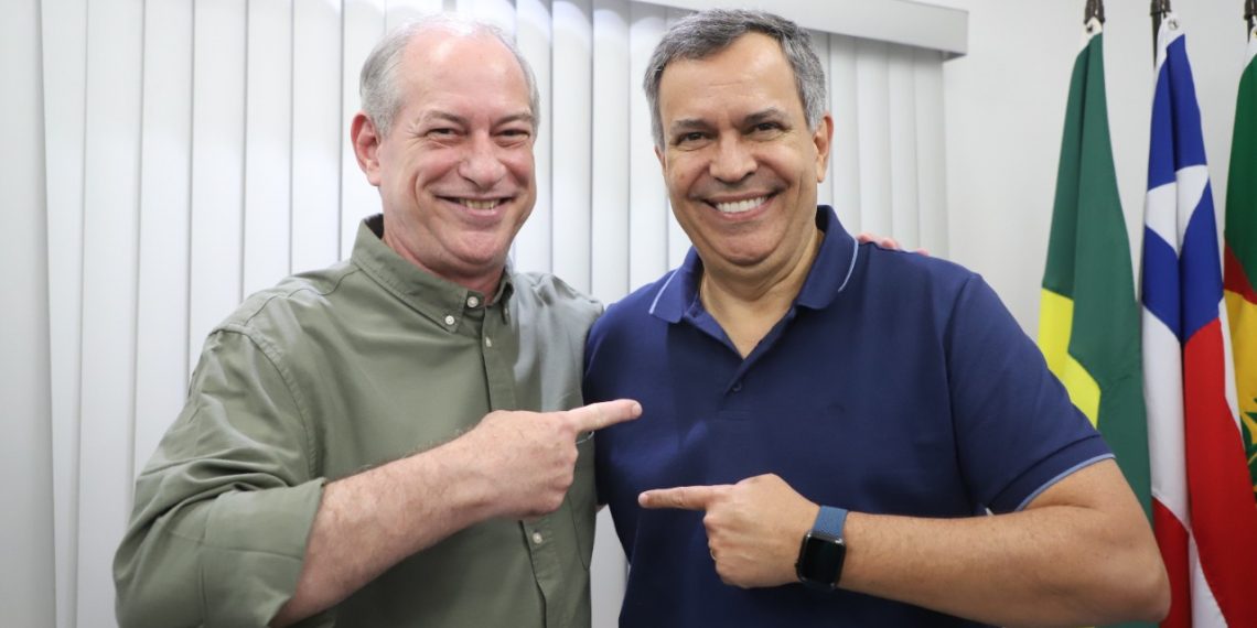 Félix participa da convenção de Ciro e tem reunião com Lupi para tratar de aliança na Bahia