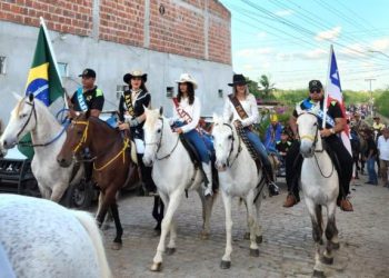 Tradicional Festa de Vaqueiros e Fazendeiros volta a ser realizada em Barreiros depois de 2 anos