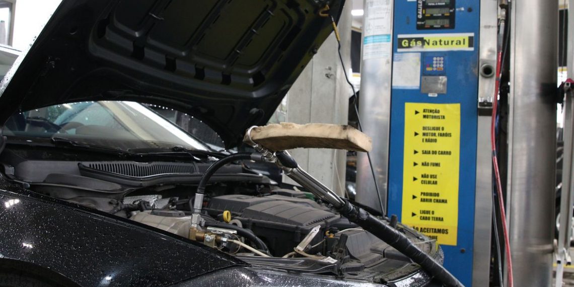 Instituto de Pesos e Medidas faz alerta sobre uso de GNV em automóveis