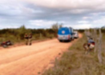 Homem morre e outro fica gravemente ferido em acidente de moto na zona rural de Ipirá