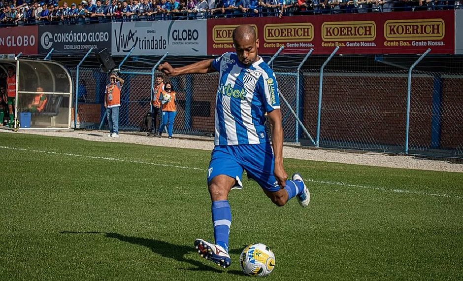 Bahia encaminha a contratação do atacante colombiano Jonathan Copete