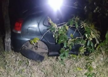 Brigada Anjos Jacuipenses presta socorro a casal vítima de acidente na BA 120