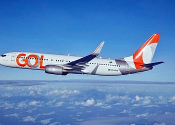 GOL libera acesso gratuito ao WhatsApp para passageiros durante voo