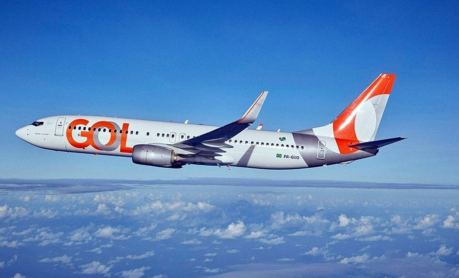 GOL libera acesso gratuito ao WhatsApp para passageiros durante voo