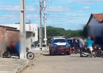 Homem é assassinado depois de pegar os filhos na escola