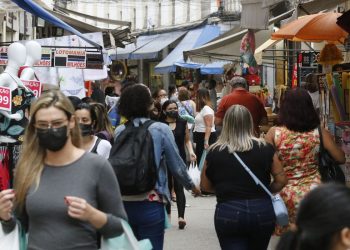 ONU: pandemia reduz expectativa de vida em 3 anos na América Latina