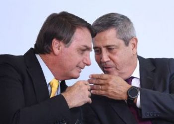 Braga Netto recebe quase R$ 1 milhão de salário em dois meses