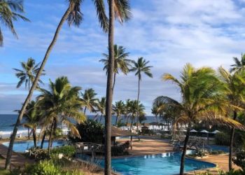 Turista morre ao ser baleado em atentado dentro de resort de luxo na Bahia