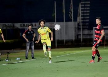 Série C – Vitória vence o líder Mirassol fora de casa e pode entrar no G8 no último jogo