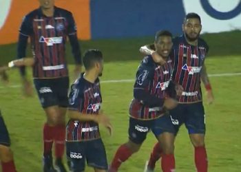Bahia abre o placar e cede empate ao Londrina no último minuto de jogo