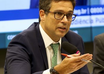 Não é verdade que bancos perdem dinheiro com Pix, diz presidente do BC