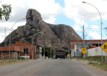 Polícia Civil cumpre mandado de prisão contra acusado de feminicídio em Pé de Serra