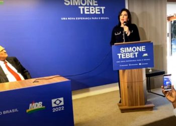 Simone Tebet registra candidatura à Presidência no TSE