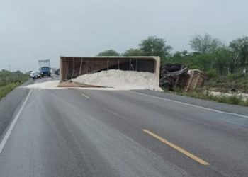 Grave acidente na BR-324 próximo ao Ramal de Quixabeira deixa um morto e outro ferido