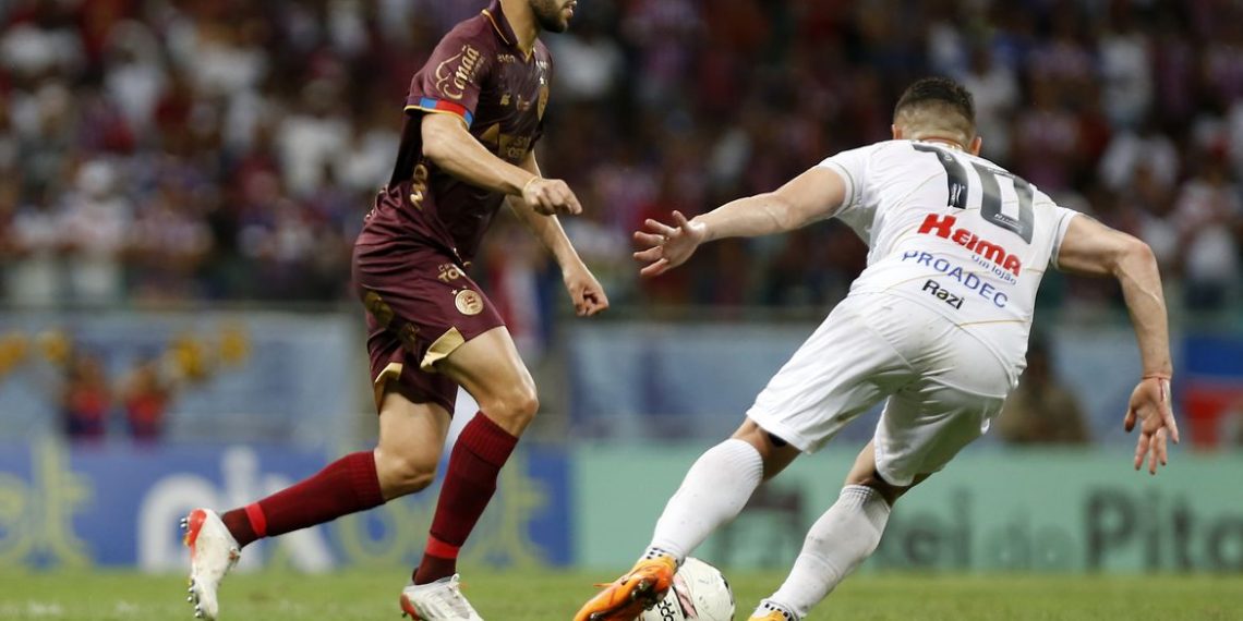 Série B: Bahia sofre, mas consegue o empate em casa contra o Operário