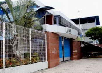Feira: estudante é expulsa de faculdade após publicações racistas nas redes