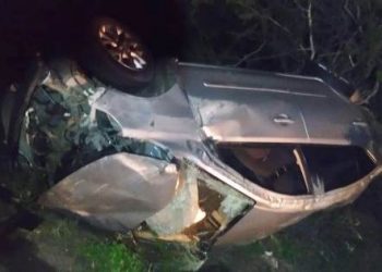 Homem fica ferido em capotamento na BR 324. PRF investiga se é o mesmo que abasteceu o carro e saiu sem pagar em posto de Capim Grosso