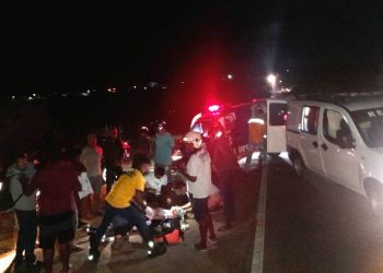 Socorristas voluntários do Águia Resgate e Anjos da Vida prestam socorro as vítimas de três acidente no espaço de duas horas