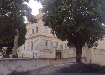 Ex-soldado entra em quartel do Exército na Mouraria, atira e mata subtenente