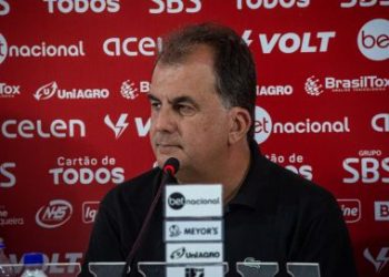 Renovações e saídas: presidente do Vitória detalha planos para a próxima temporada